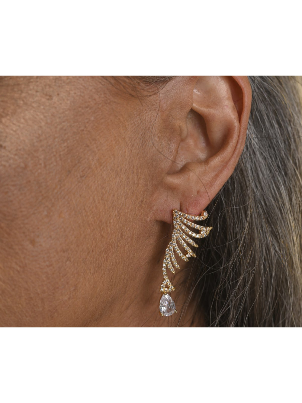 Brincos Asa Zircônia Cravejada Dourado Folheado Ouro 18k