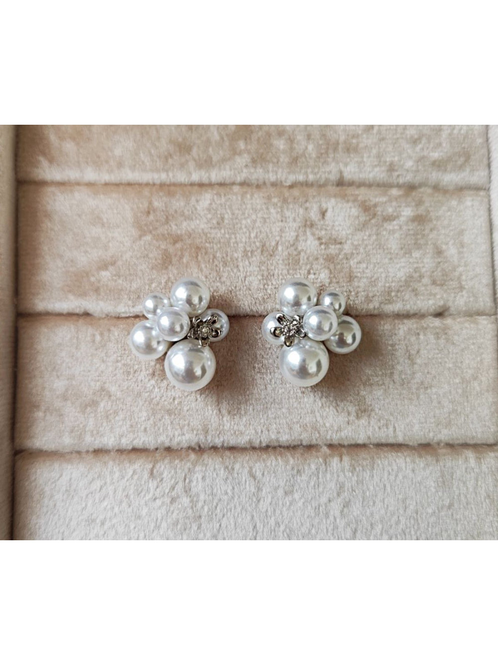 Brinco Nuvem de Pérolas Bijuteria Delicada Festa Noiva