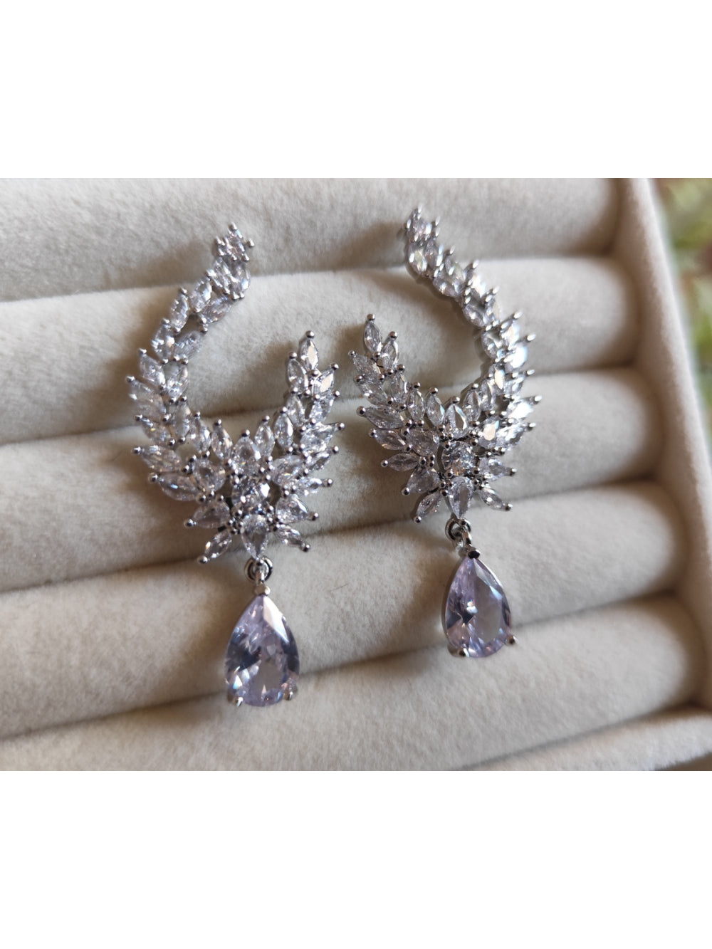 Brinco Gota Luxo com Zircônias Lapidadas Noiva e Festa