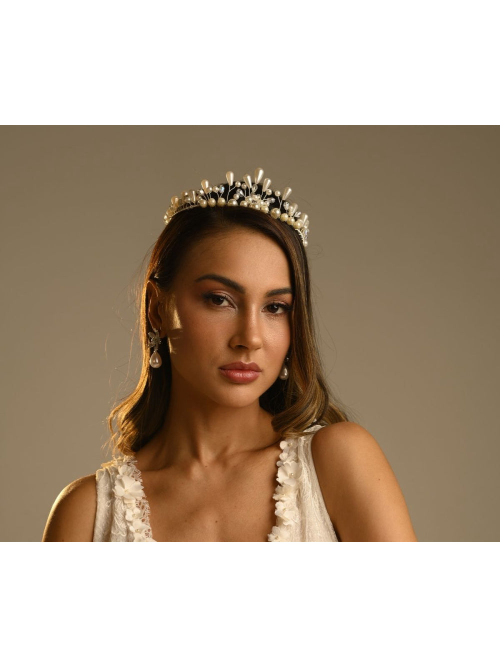 Tiara Coroa De Pérolas Noiva Debutante Princesa Grinalda