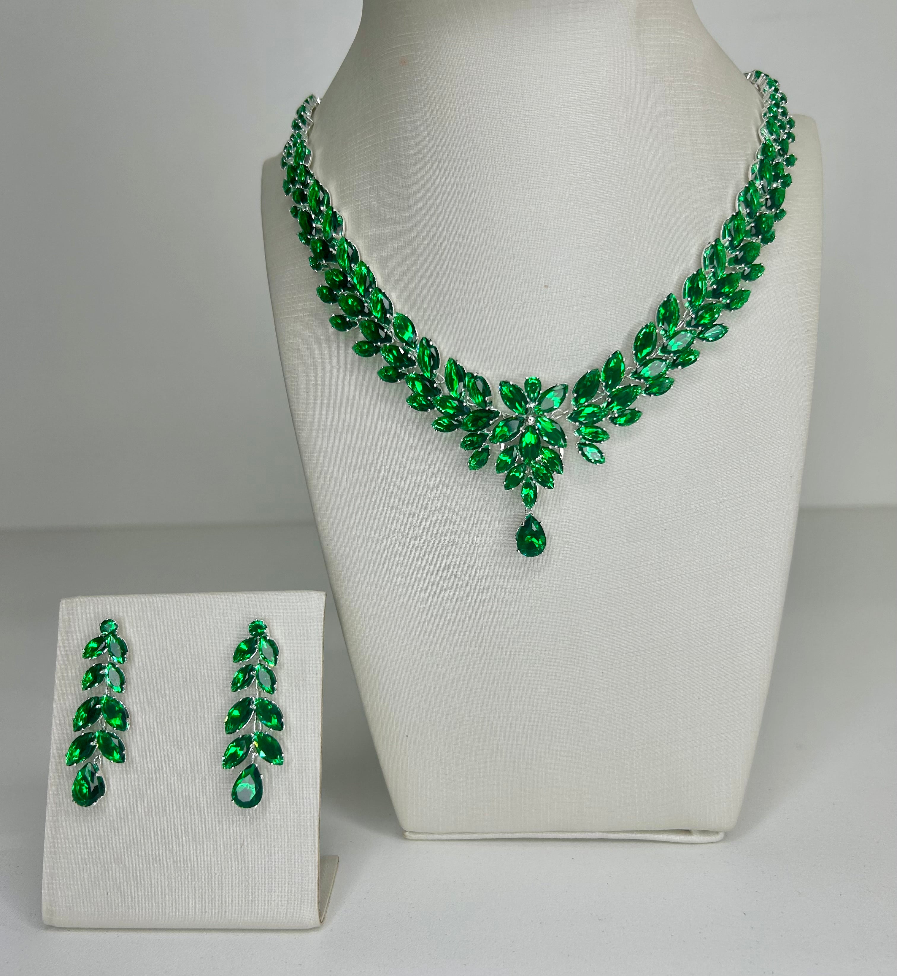 Conjunto Mariana Rainha das Coroas