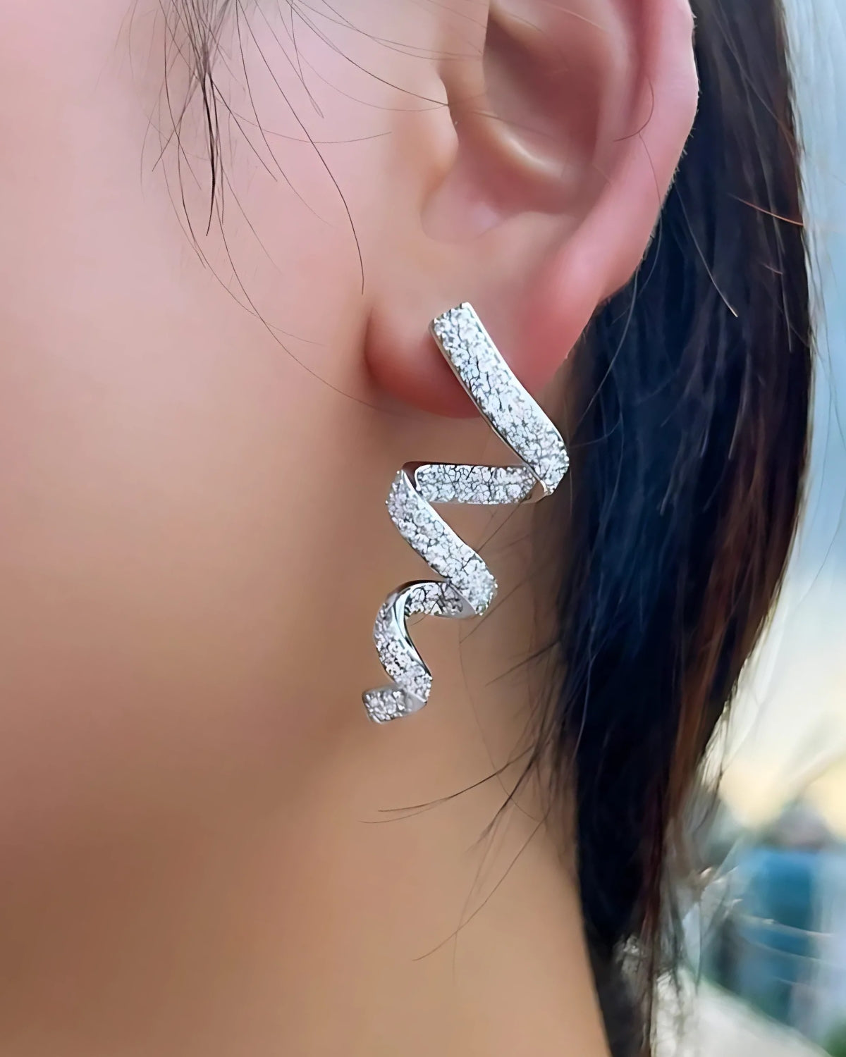 Brinco para Festa Mistral Espiral de Zircônias Narcisa Acessórios