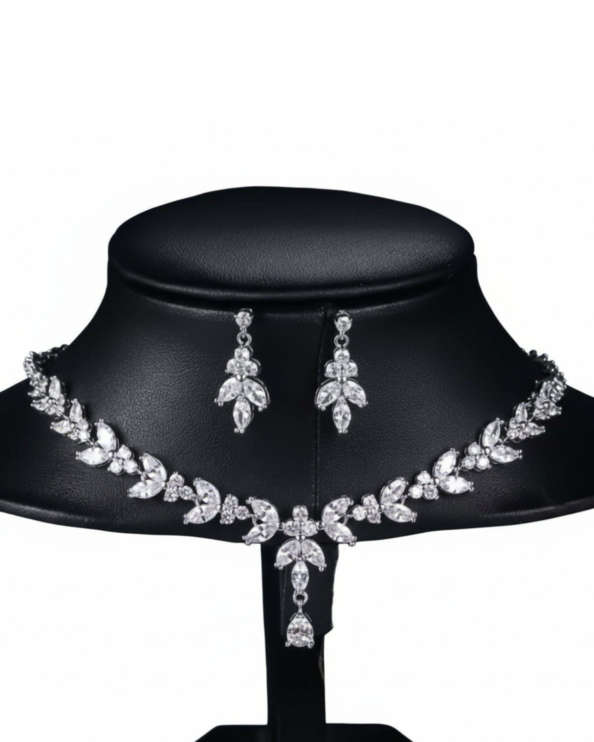 Conjunto em Zircônias Lauren Narcisa Acessórios
