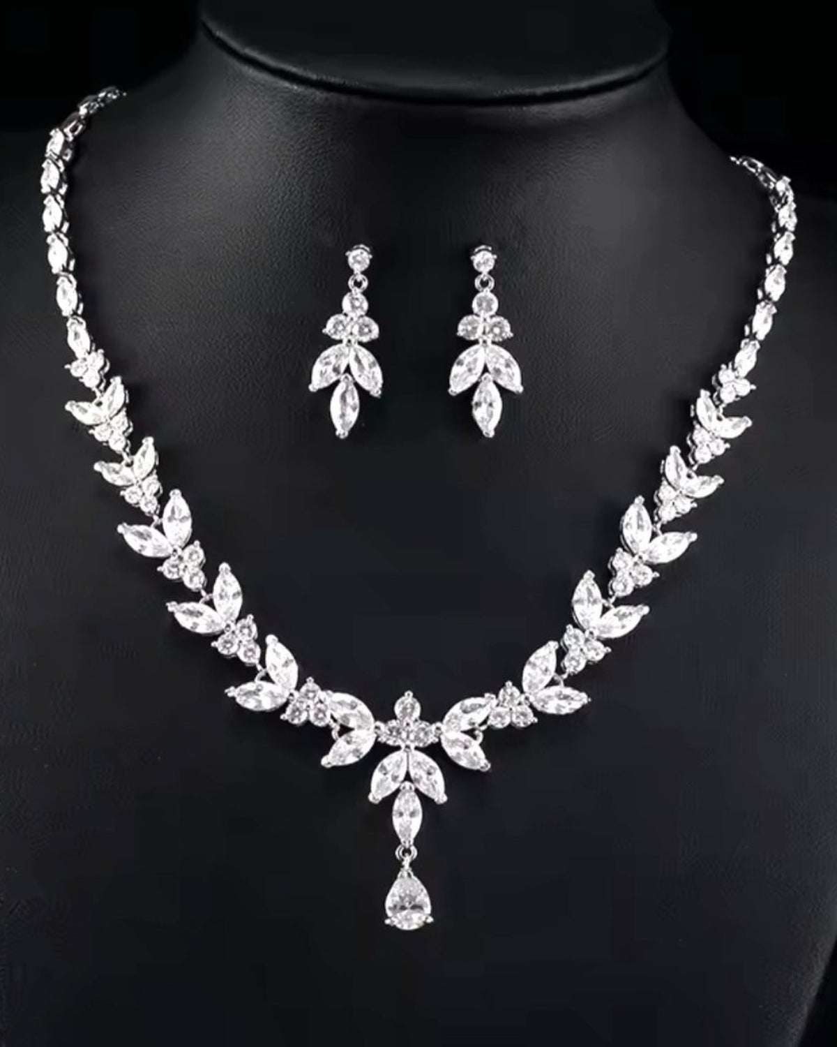 Conjunto de Zircônias Antonella Narcisa Acessórios