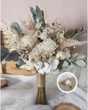 Kit Buquê Branco Eucalipto e Lapela Noivinha Flor