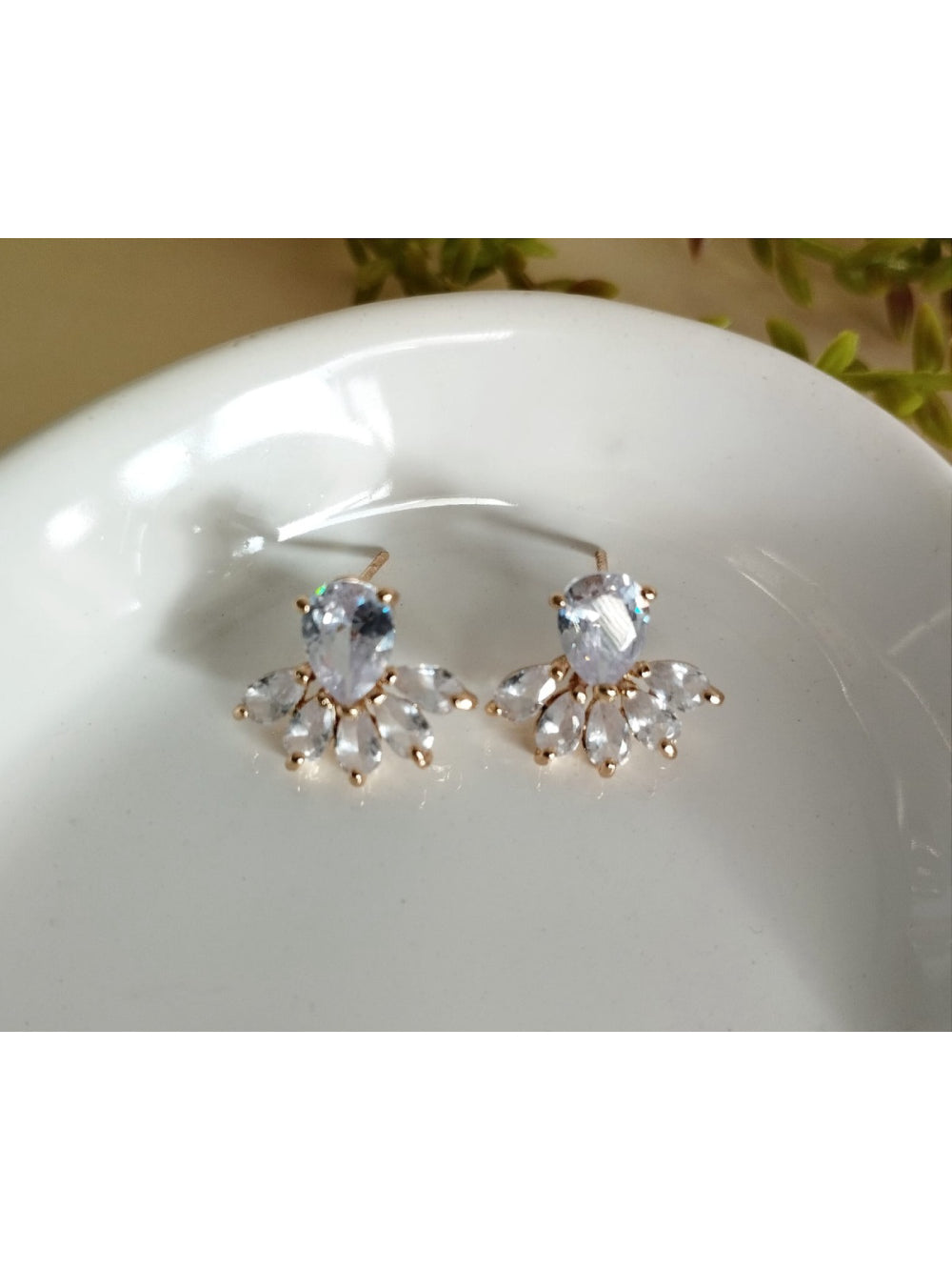 Brinco Leque de Zircônias Delicado Brilho Luxo Festa