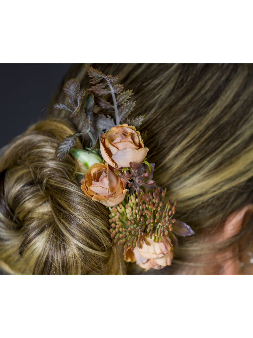 Arranjo de Cabelo Flores Envelhecidas Casamento Vintage