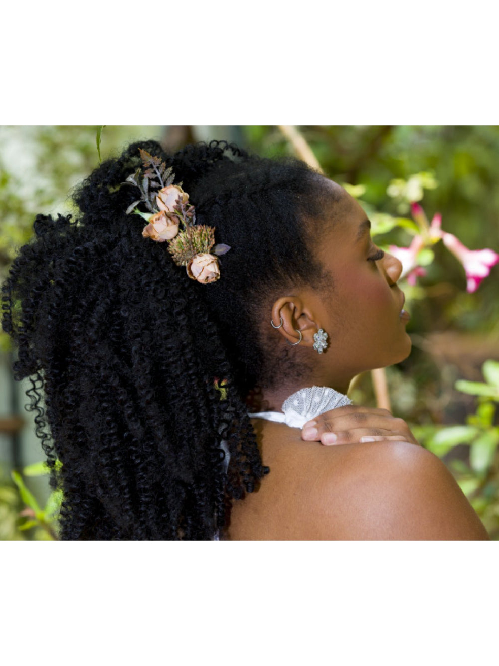 Arranjo de Cabelo Flores Envelhecidas Casamento Vintage