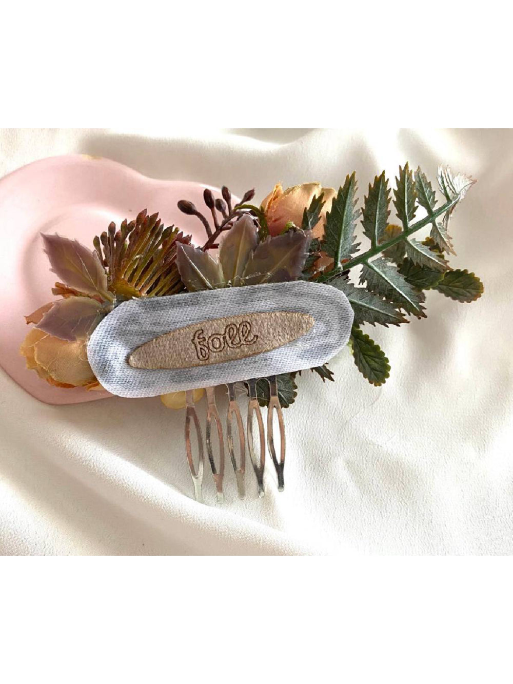 Arranjo de Cabelo Flores Envelhecidas Casamento Vintage