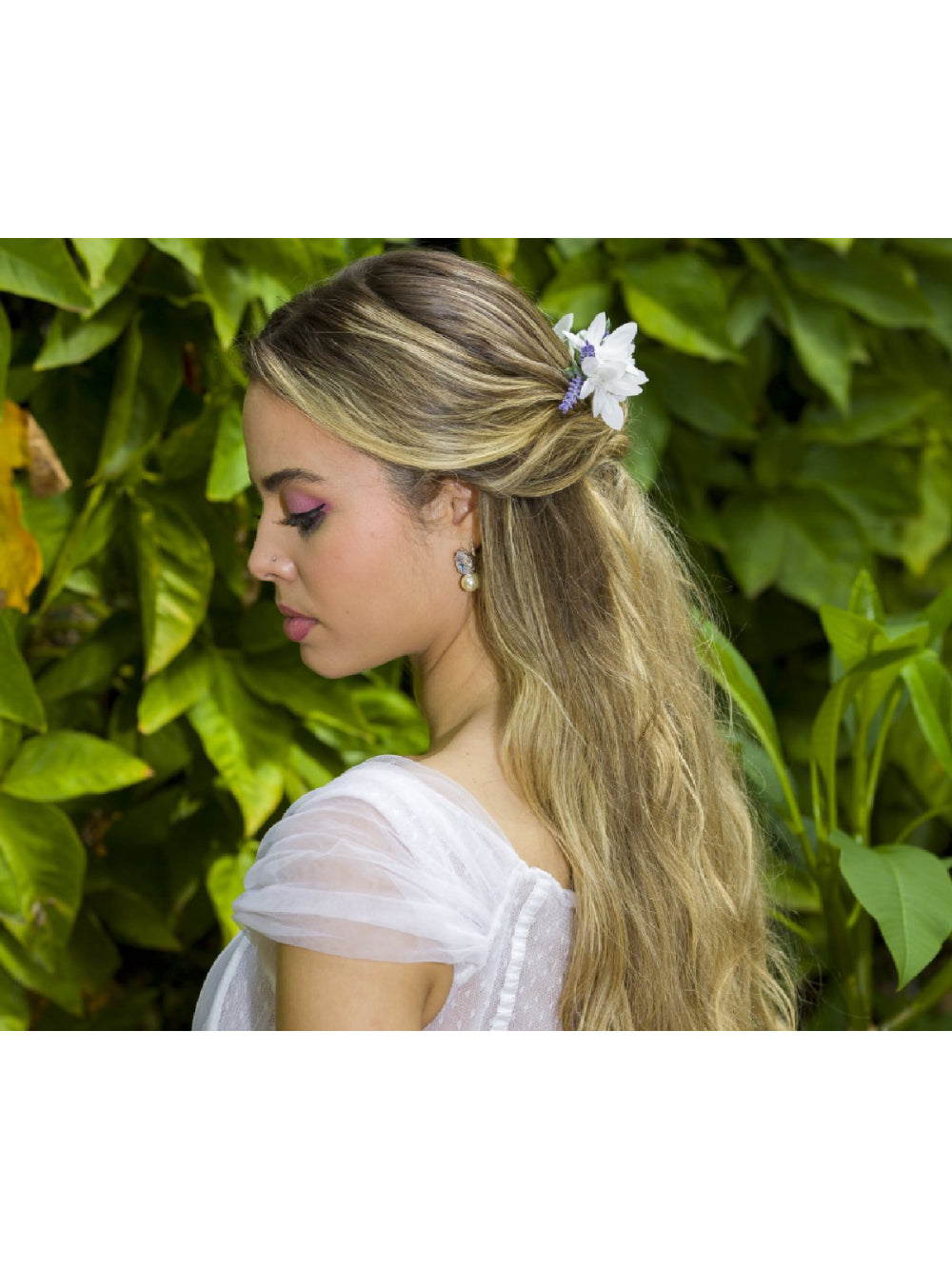 Arranjo de Cabelo Flores Brancas c/ Lavanda para Noivas c/ 2