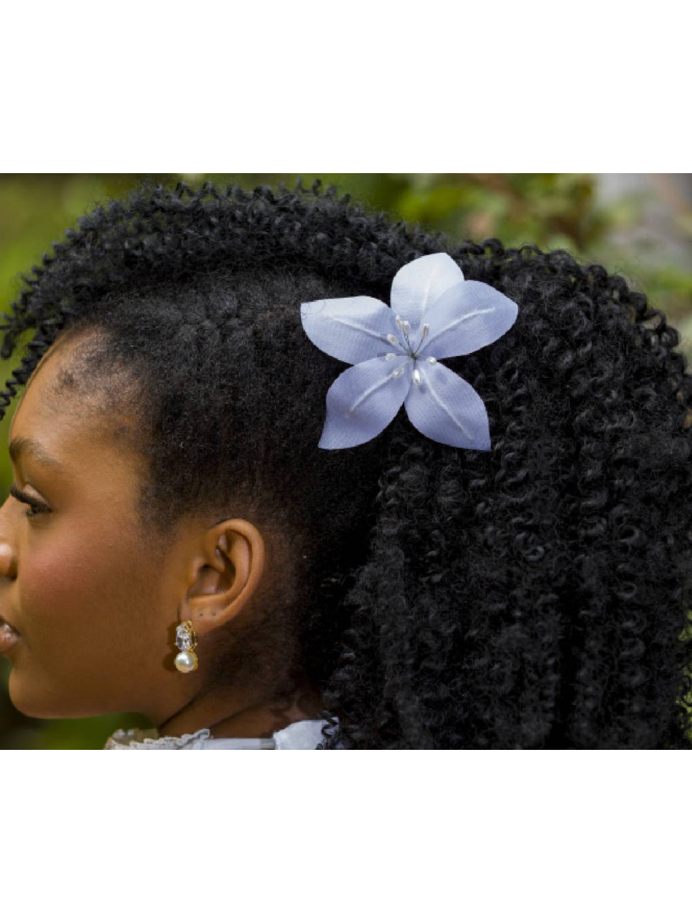Arranjo de Cabelo Flor Lírio Grande Branco para Noivas