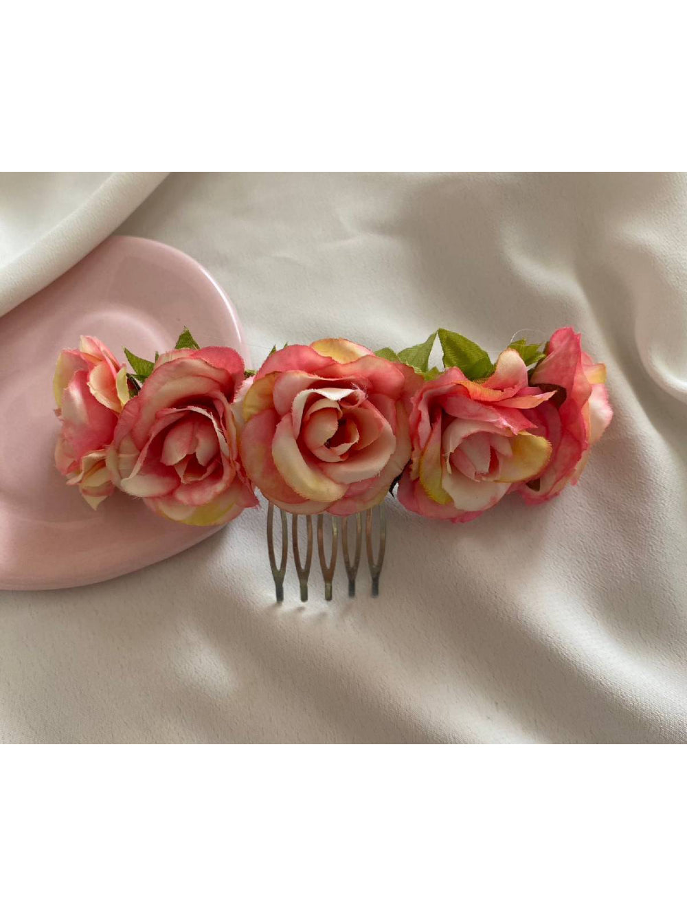 Arranjo de Cabelo 5 Flores Delicadas para Daminhas Infantil