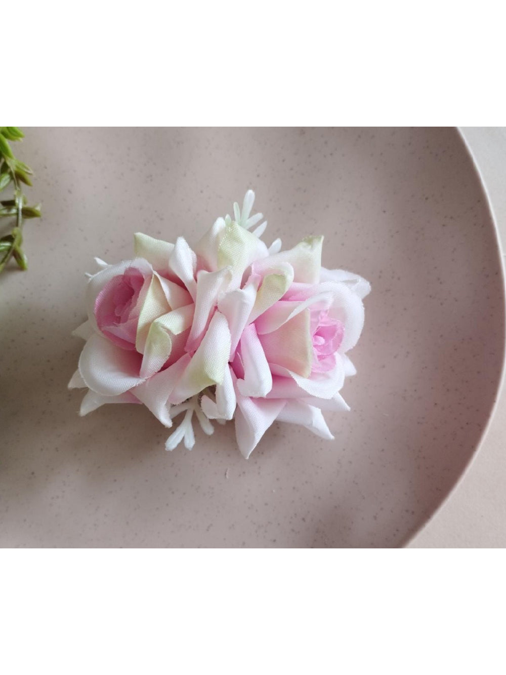 Arranjo Flor de Cabelo Rosas Noivas Dama de Honra