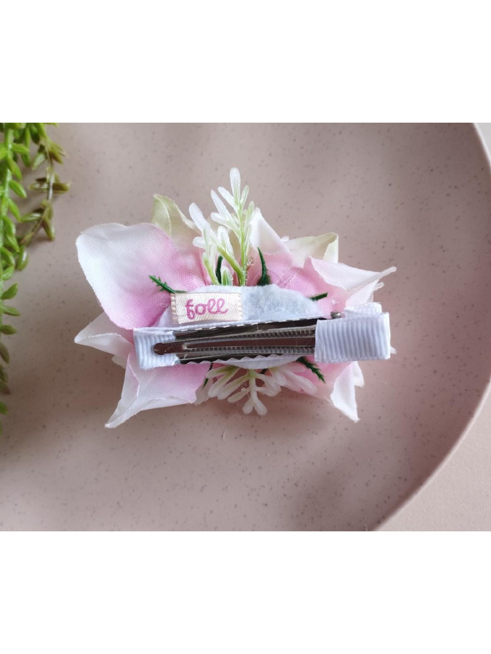 Arranjo Flor de Cabelo Rosas Noivas Dama de Honra