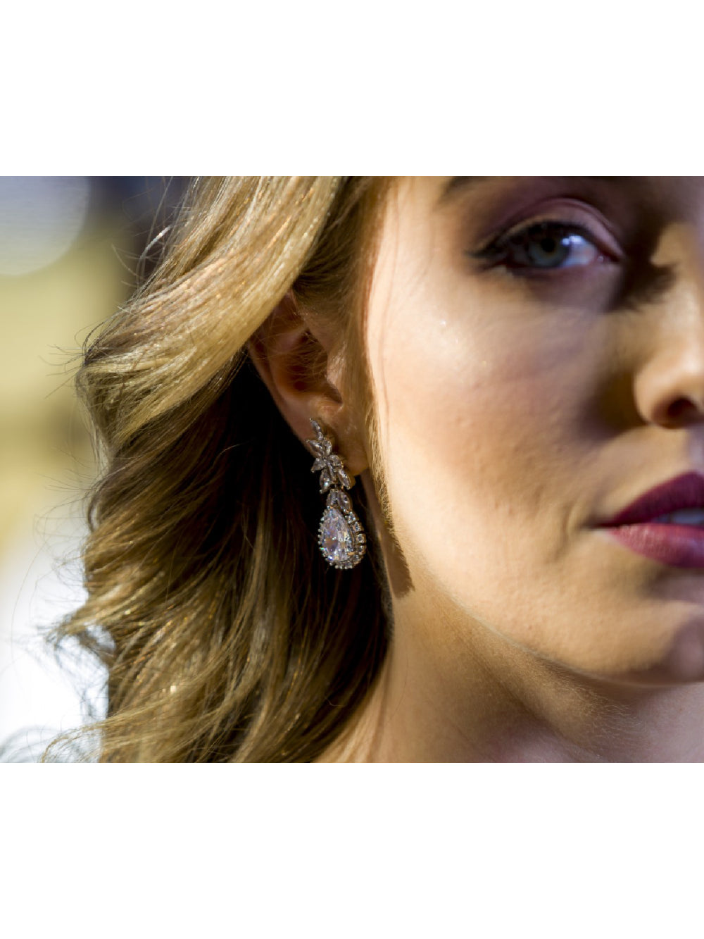 Brincos Zircônia Prateado Cravejado Chique Brilho