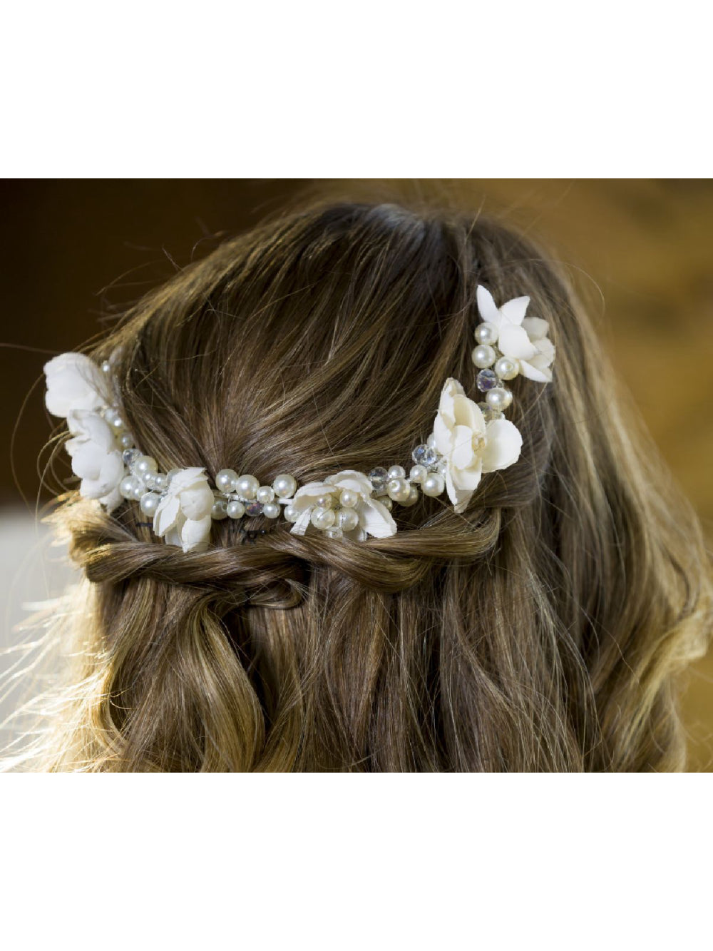 Grinalda Coroa Flores de Organza e Pérolas Noiva Daminha