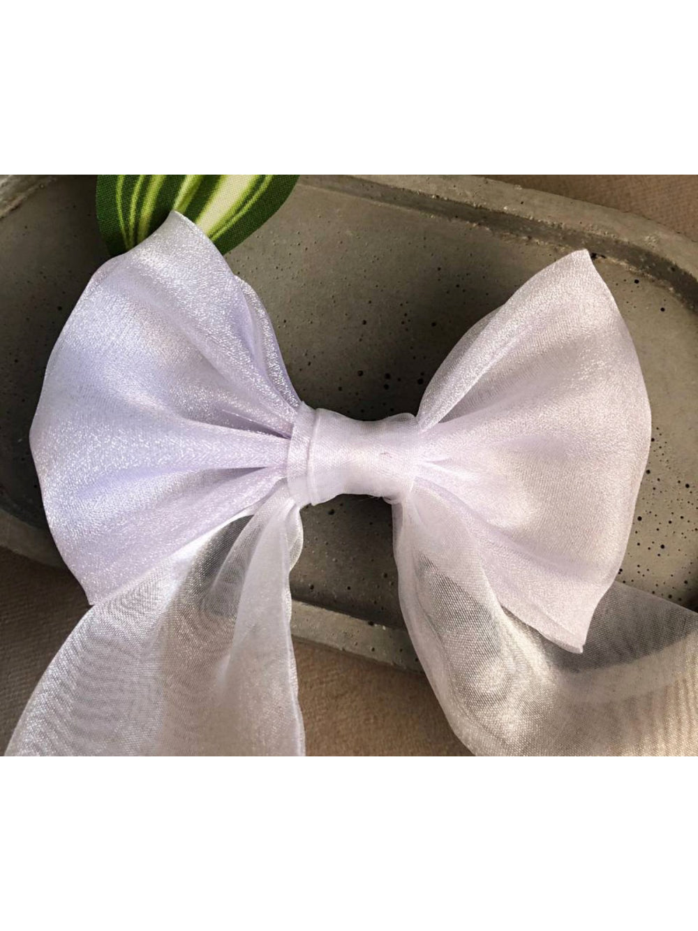 Laço de Organza Branco Daminha Noiva Batizado