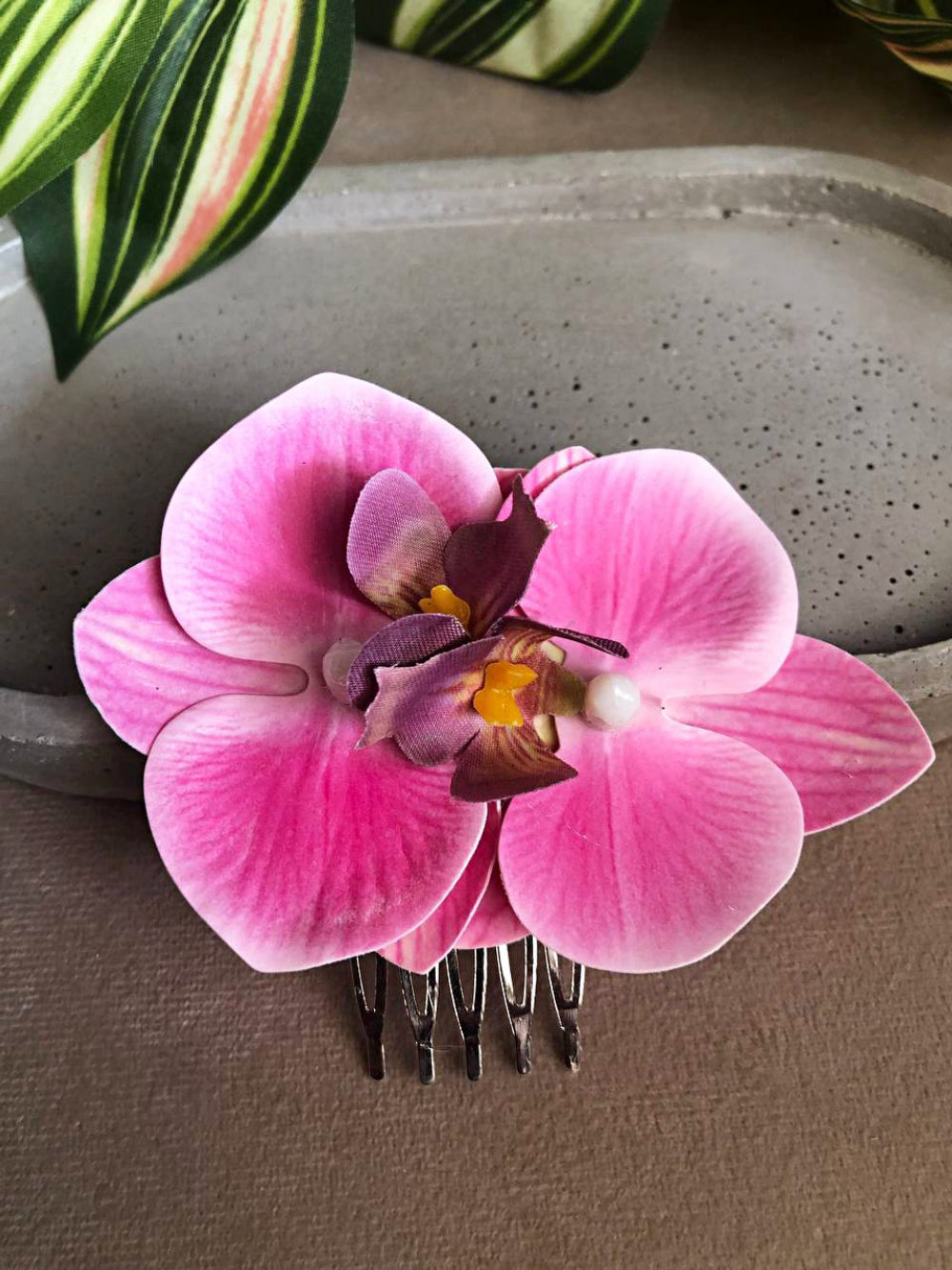 Arranjo Grinalda Flor Orquídea com Pérolas e Cristais Noiva Penteado