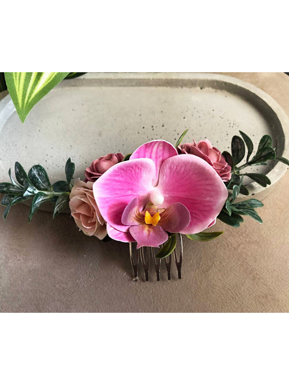 Arranjo Orquídea e Rosas Penteado Noivas Daminhas
