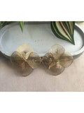 Brinco Flor Grande Dourado Folheado a Ouro