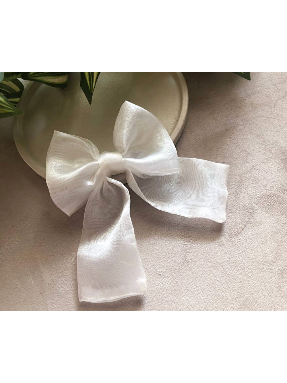 Laço de Organza Branco Daminha Noiva Batizado