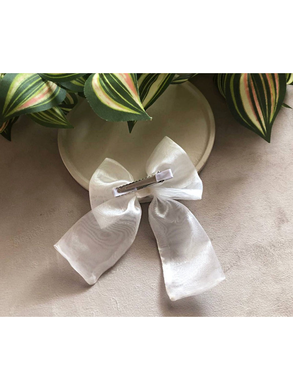 Laço de Organza Branco Daminha Noiva Batizado
