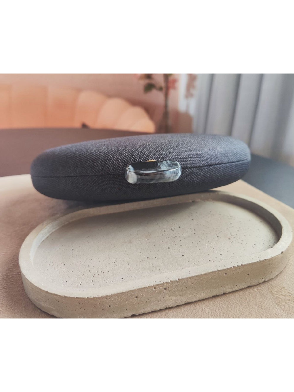 Bolsa Clutch Linho Oval Preta