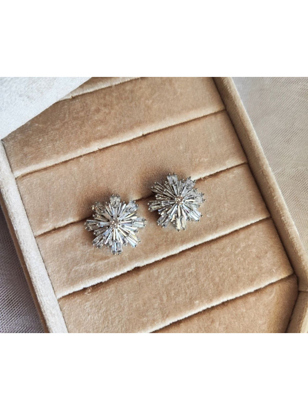 Brinco Mandala de Zircônias Brilho Noiva Festa Casamento