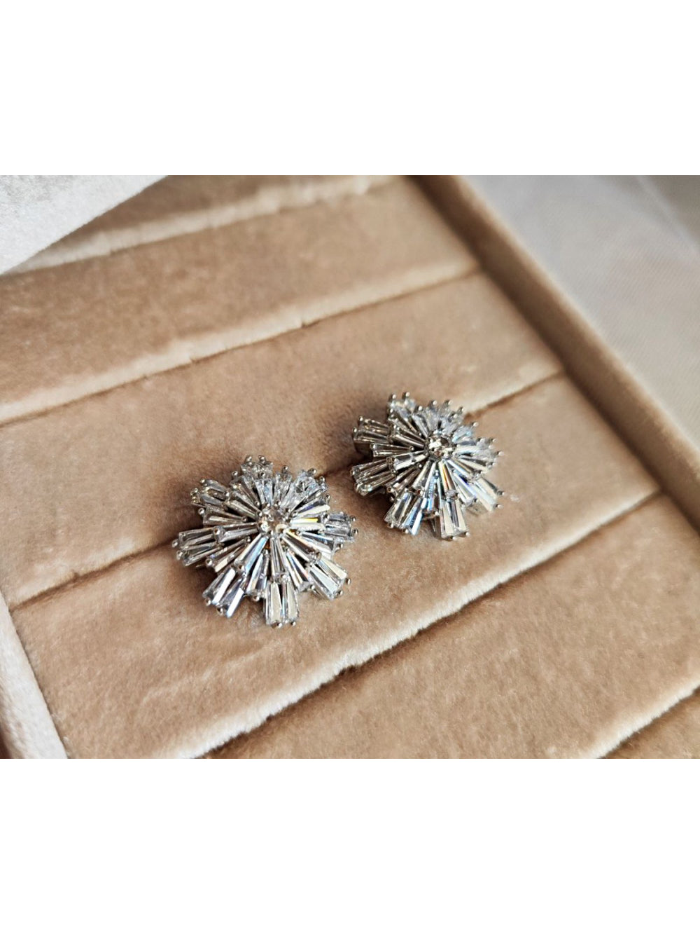 Brinco Mandala de Zircônias Brilho Noiva Festa Casamento