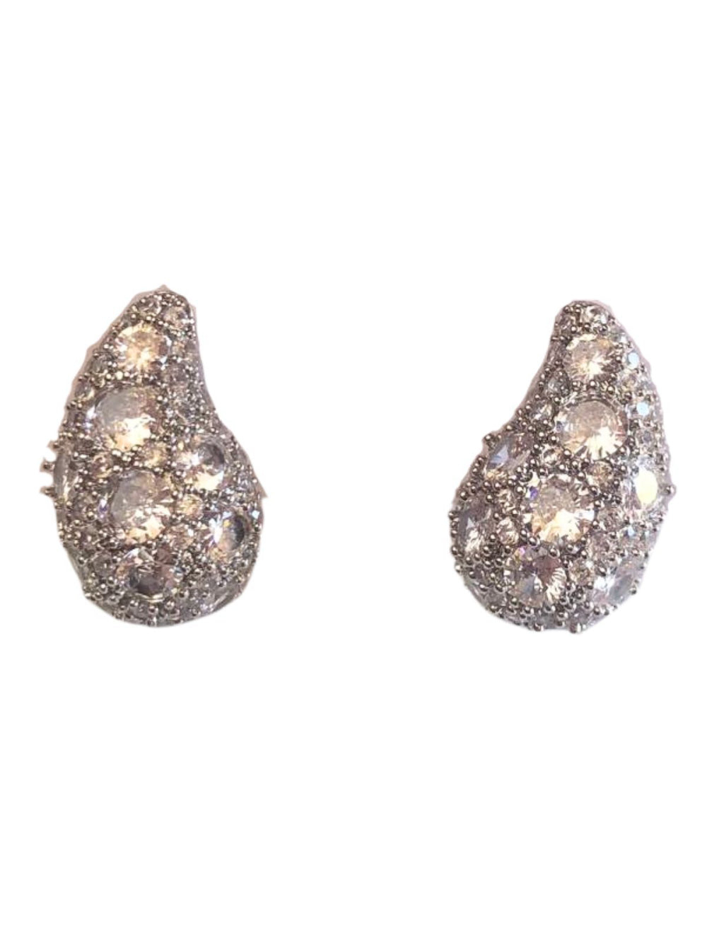 Brinco Gota Curvada Cravejada Strass Brilho Bijuteria