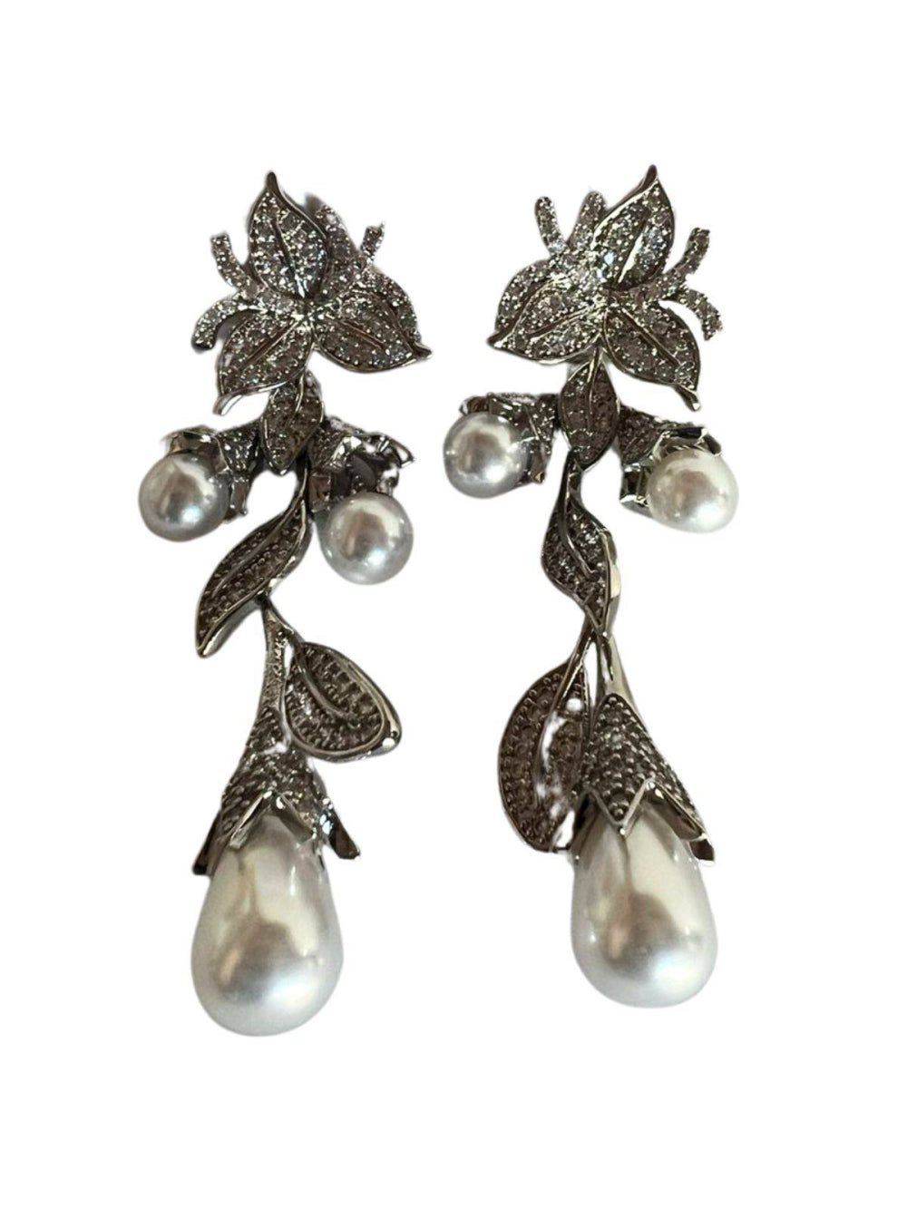 Brinco Longo Flores De Strass E Pérolas Festa Noiva Clássico