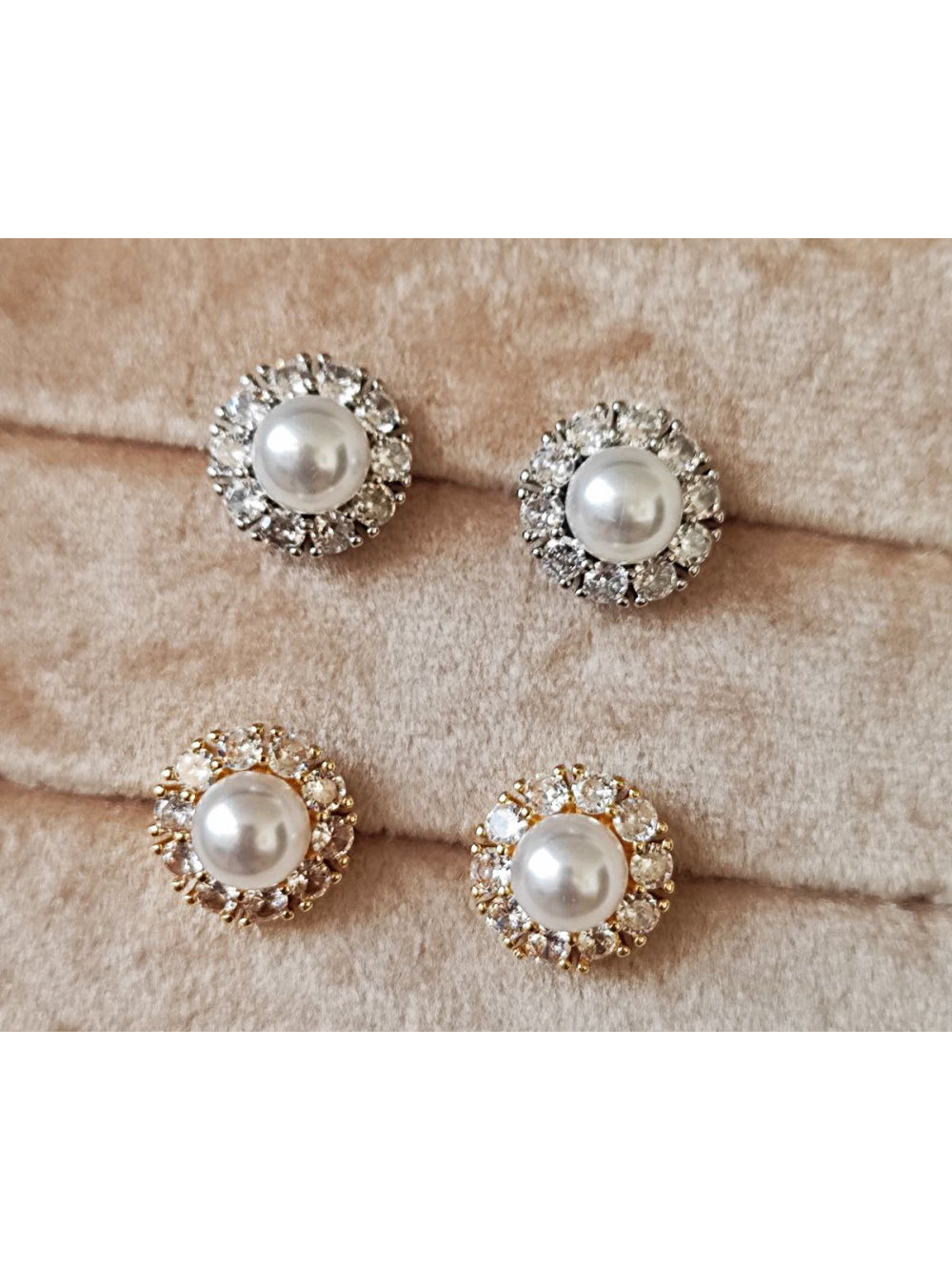 Brinco Redondo Strass e Pérola Festa Brilho Noiva Casamento