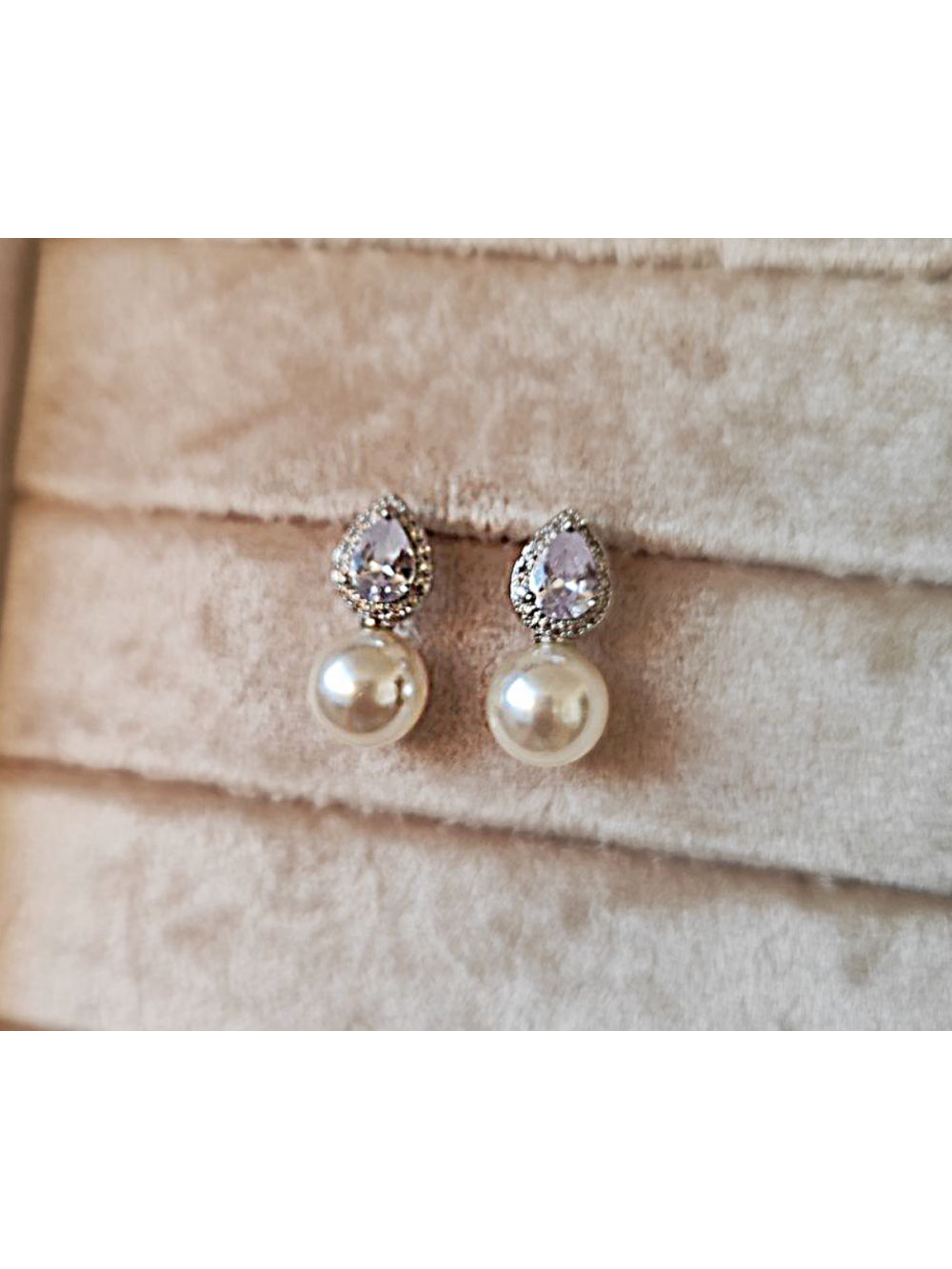 Brinco Mini Gota Zircônia E Strass Com Pérola Festa Noiva