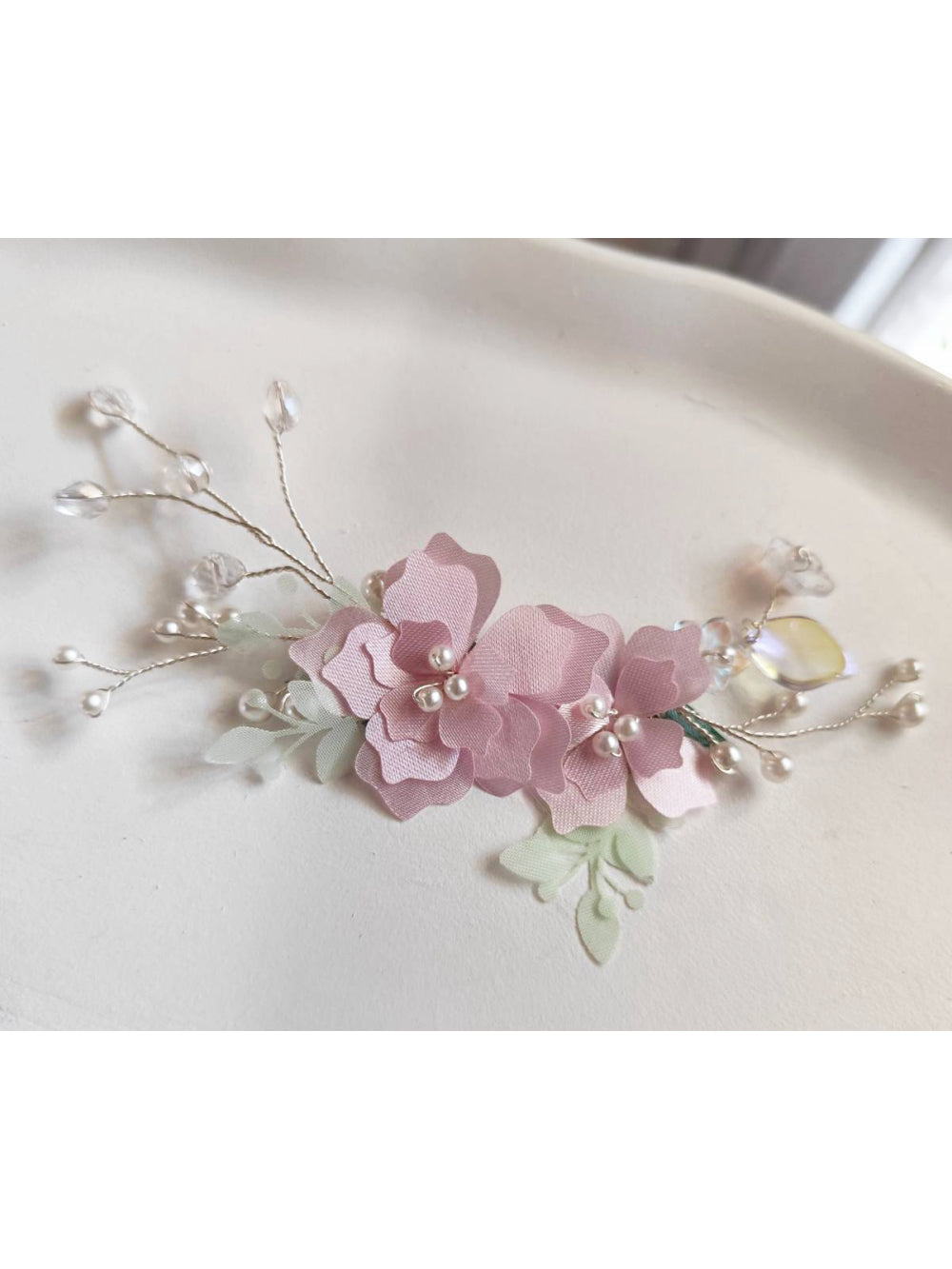 Arranjo de Cabelo Flor Rosa com Cristais e Pérolas Delicado Daminha Casamento