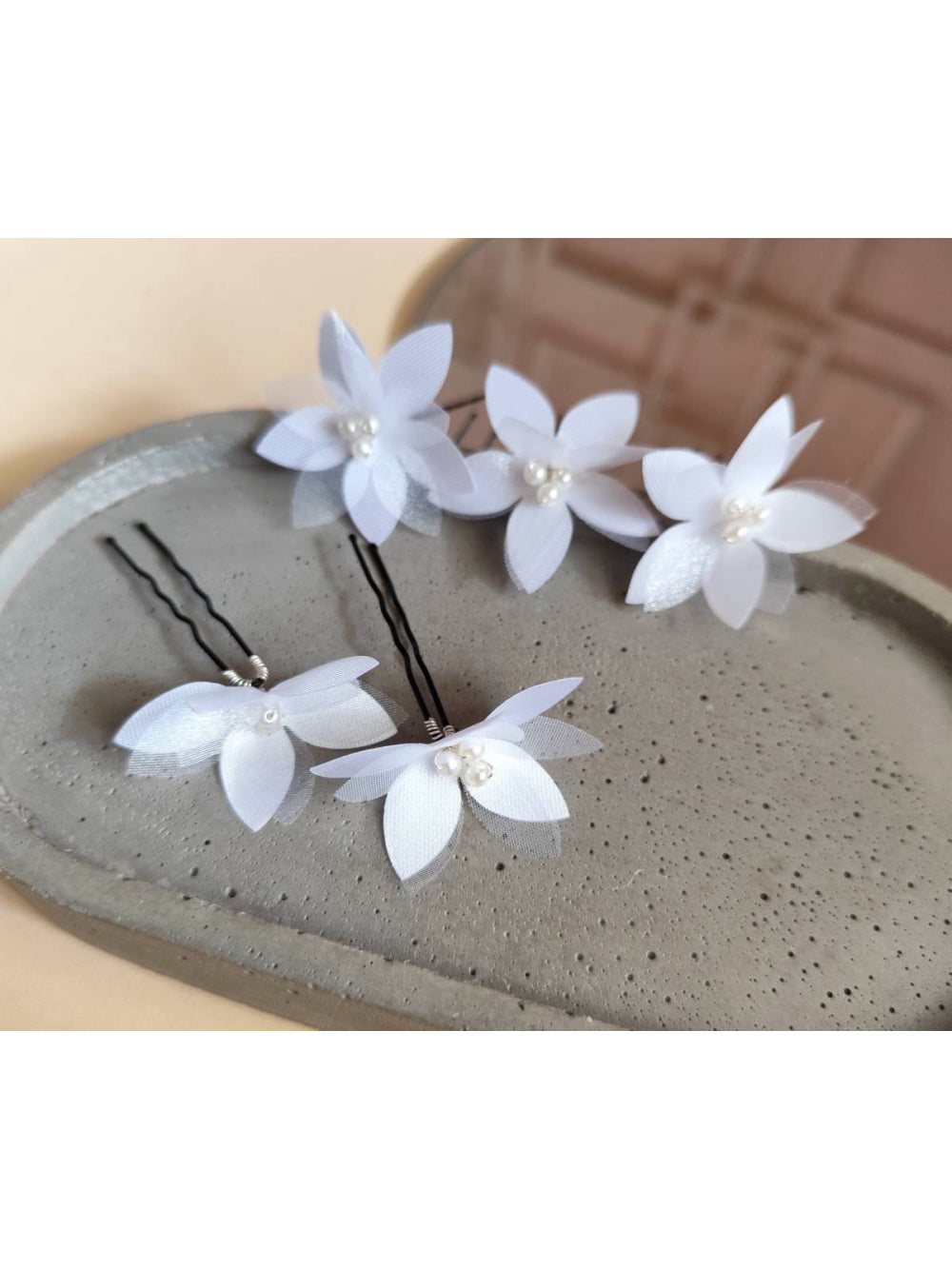 Grinalda Flor de Cetim e Organza Grampos Penteado Noiva