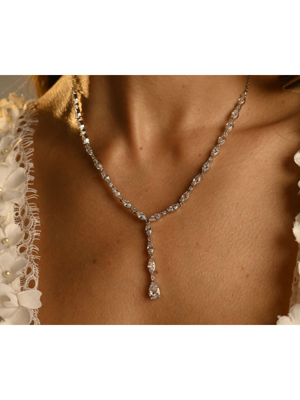 Conjunto Colar e Brinco Noiva Zircônia, Decote V, Festa e Casamento