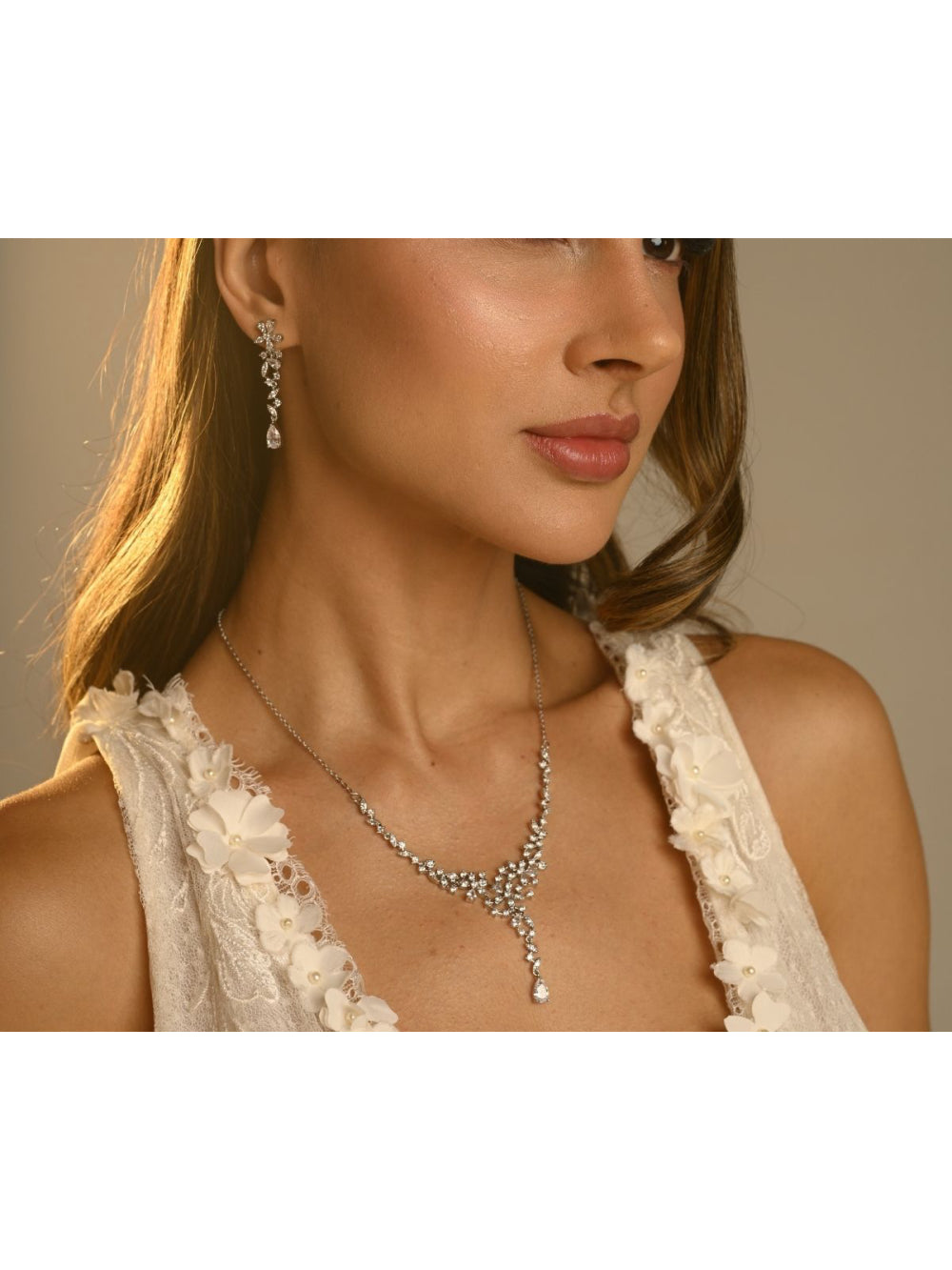Conjunto Delicado de Brinco e Colar com Flores Noiva Festa