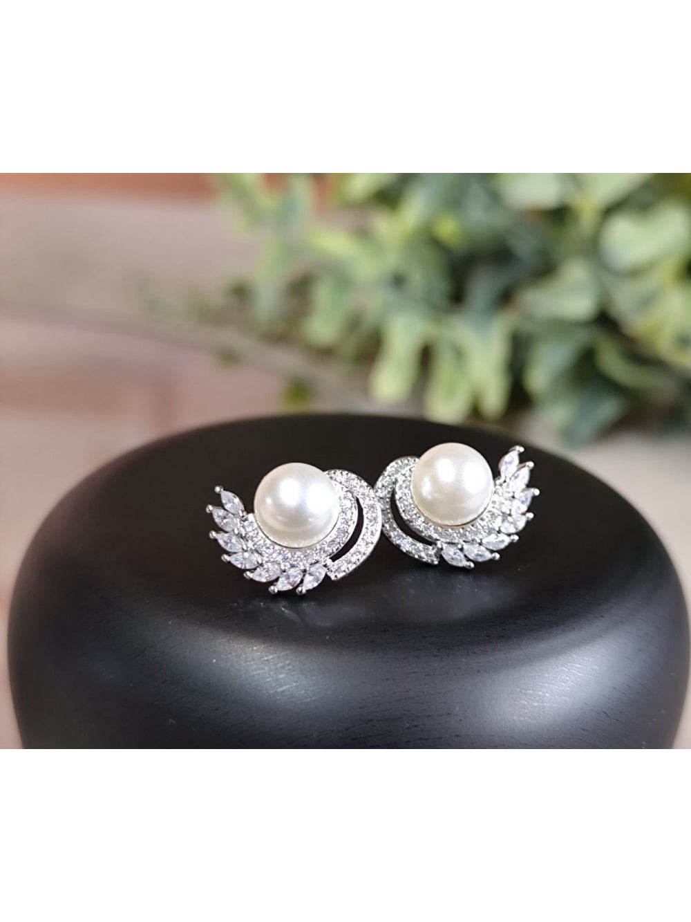 Brinco Noiva Delicado Clássico Pérola e Zircônia