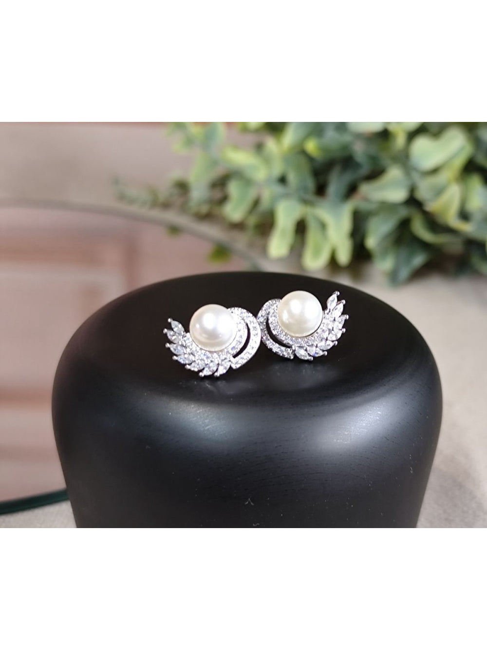 Brinco Noiva Delicado Clássico Pérola e Zircônia