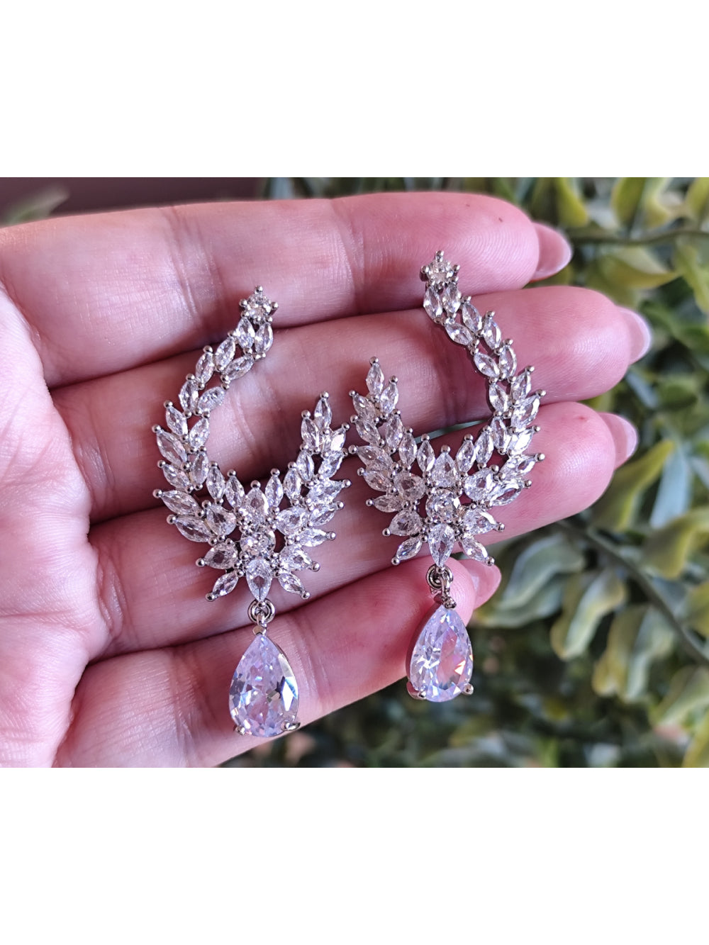 Brinco Gota Luxo com Zircônias Lapidadas Noiva e Festa