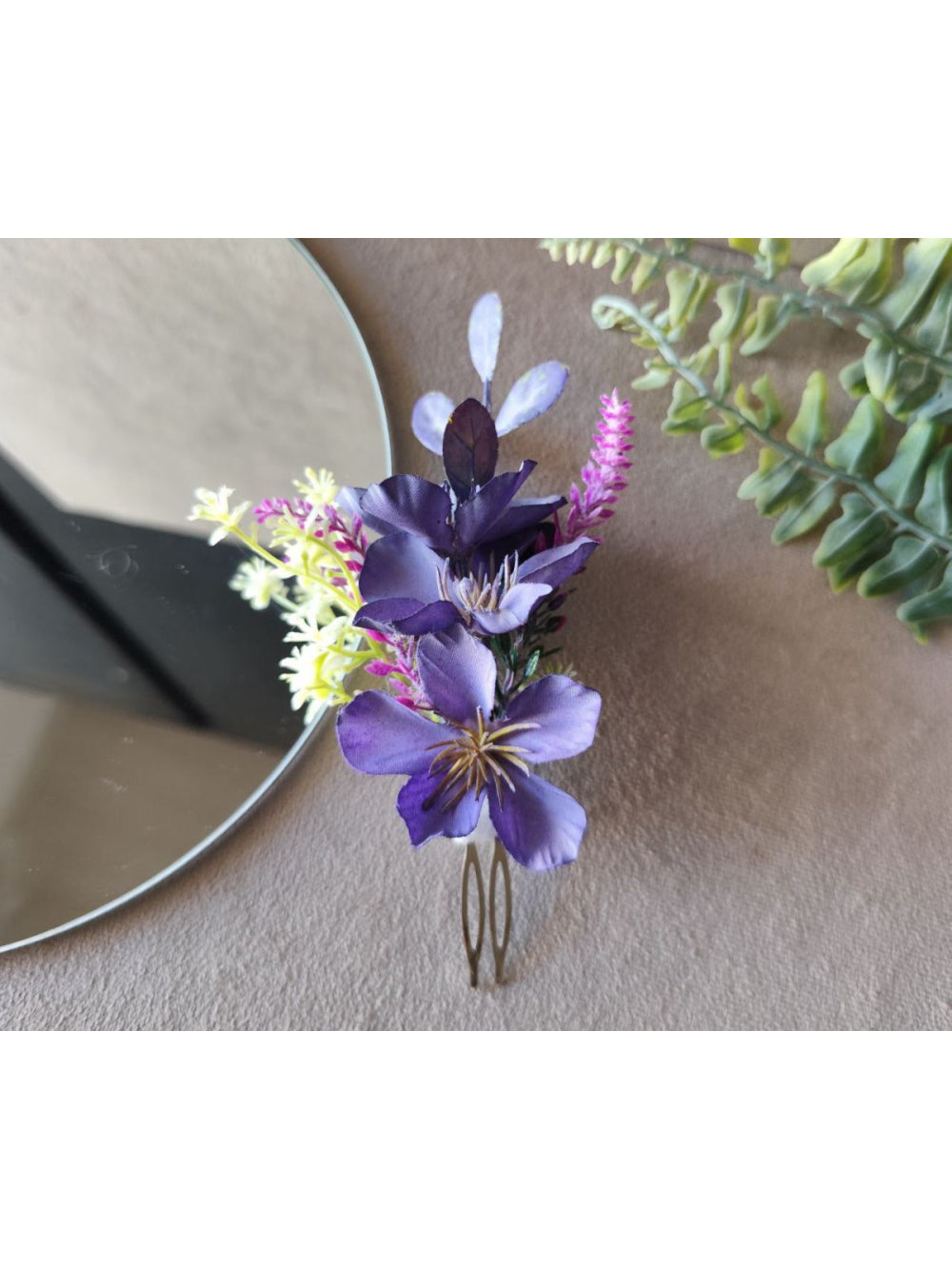 Arranjo de Cabelo para Noivas Grinalda Flor Lavanda