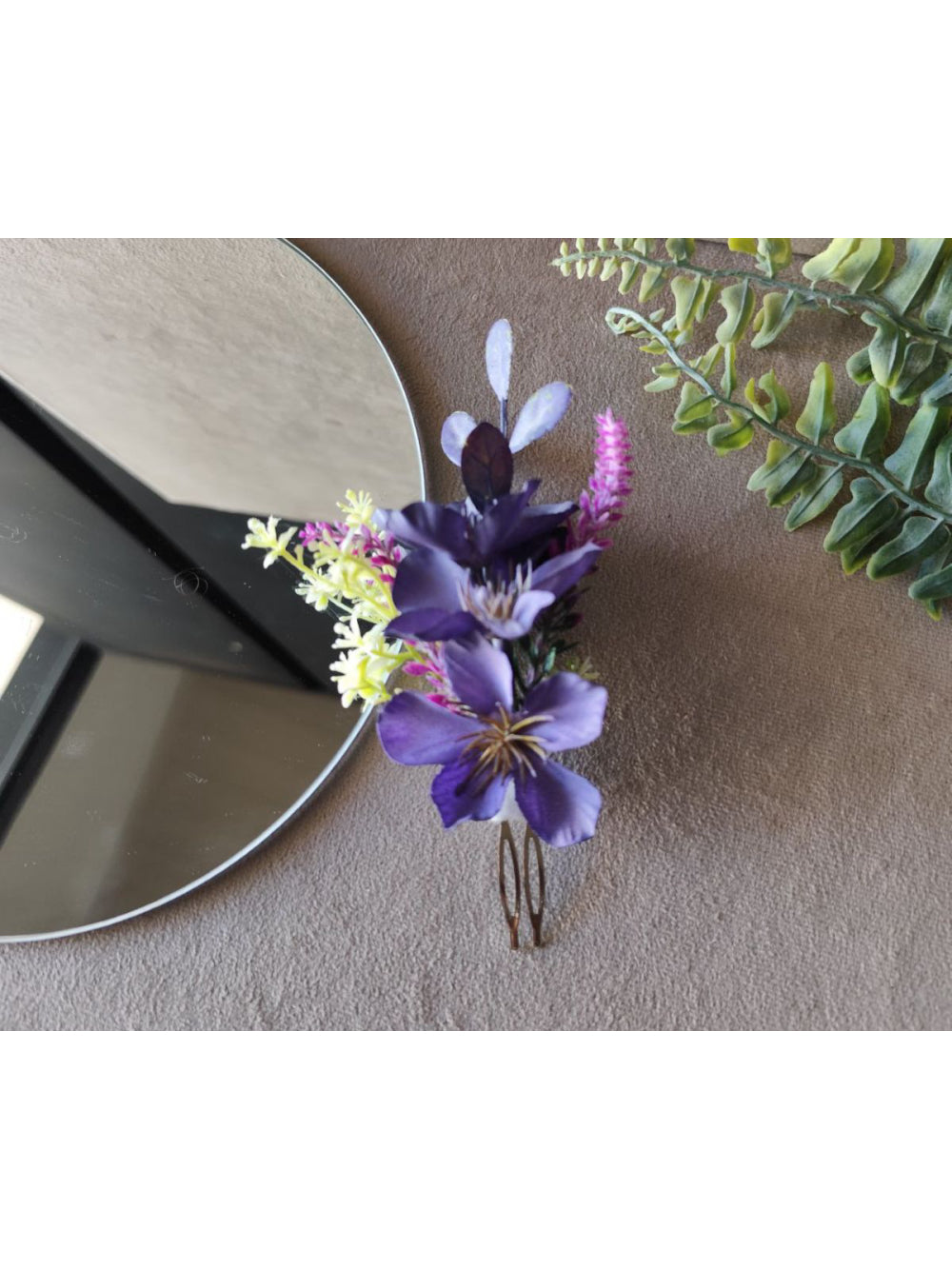 Arranjo de Cabelo para Noivas Grinalda Flor Lavanda