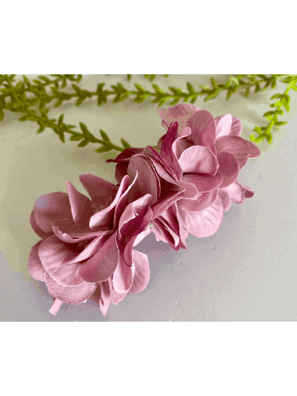 Arranjo Flor de Cabelo Grinalda Lilás para Dama de Honra