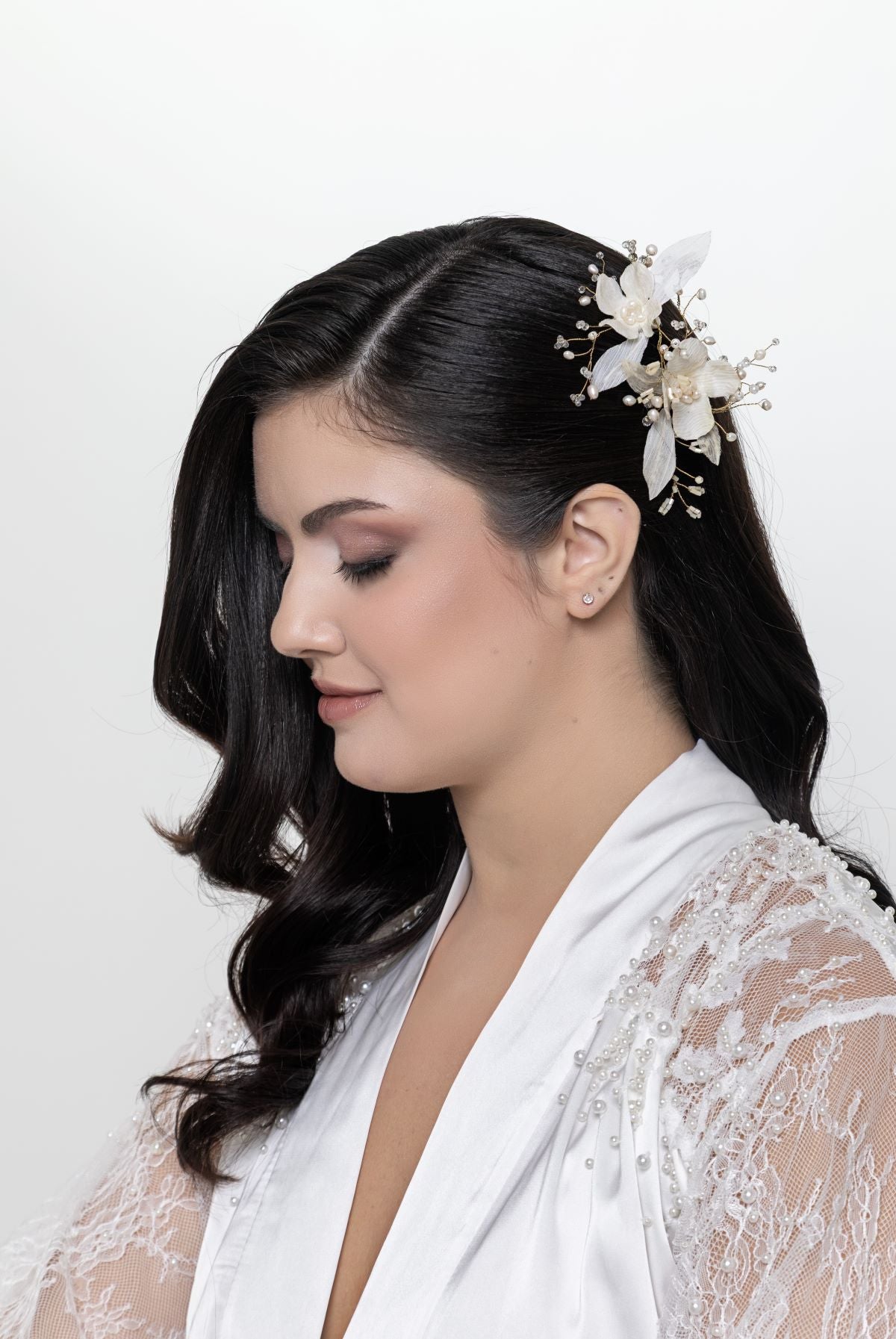 Par de Grampos Flores de Seda Fulanas de Tal