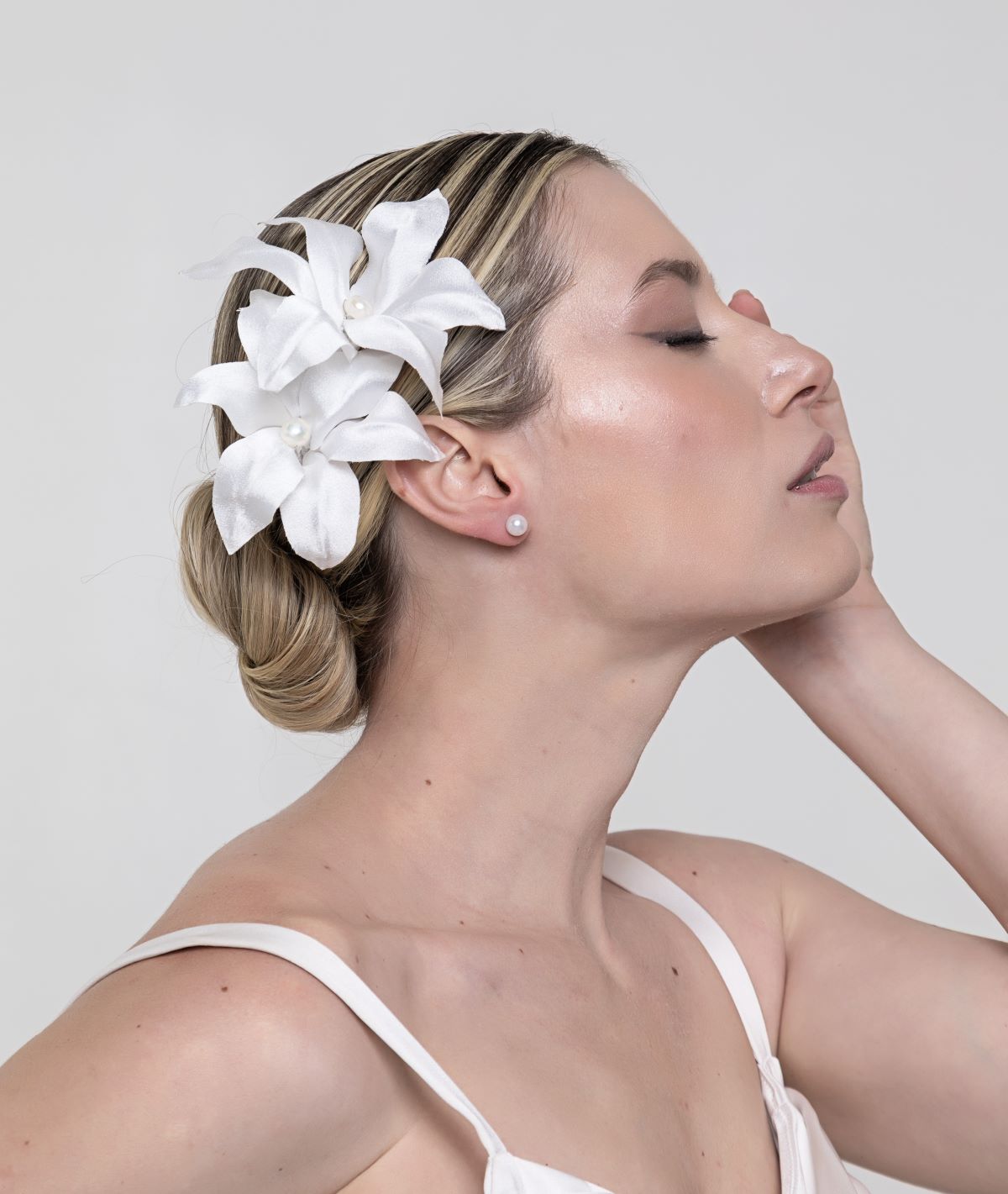 Par de Grampos Lírios grandes Fulanas de Tal