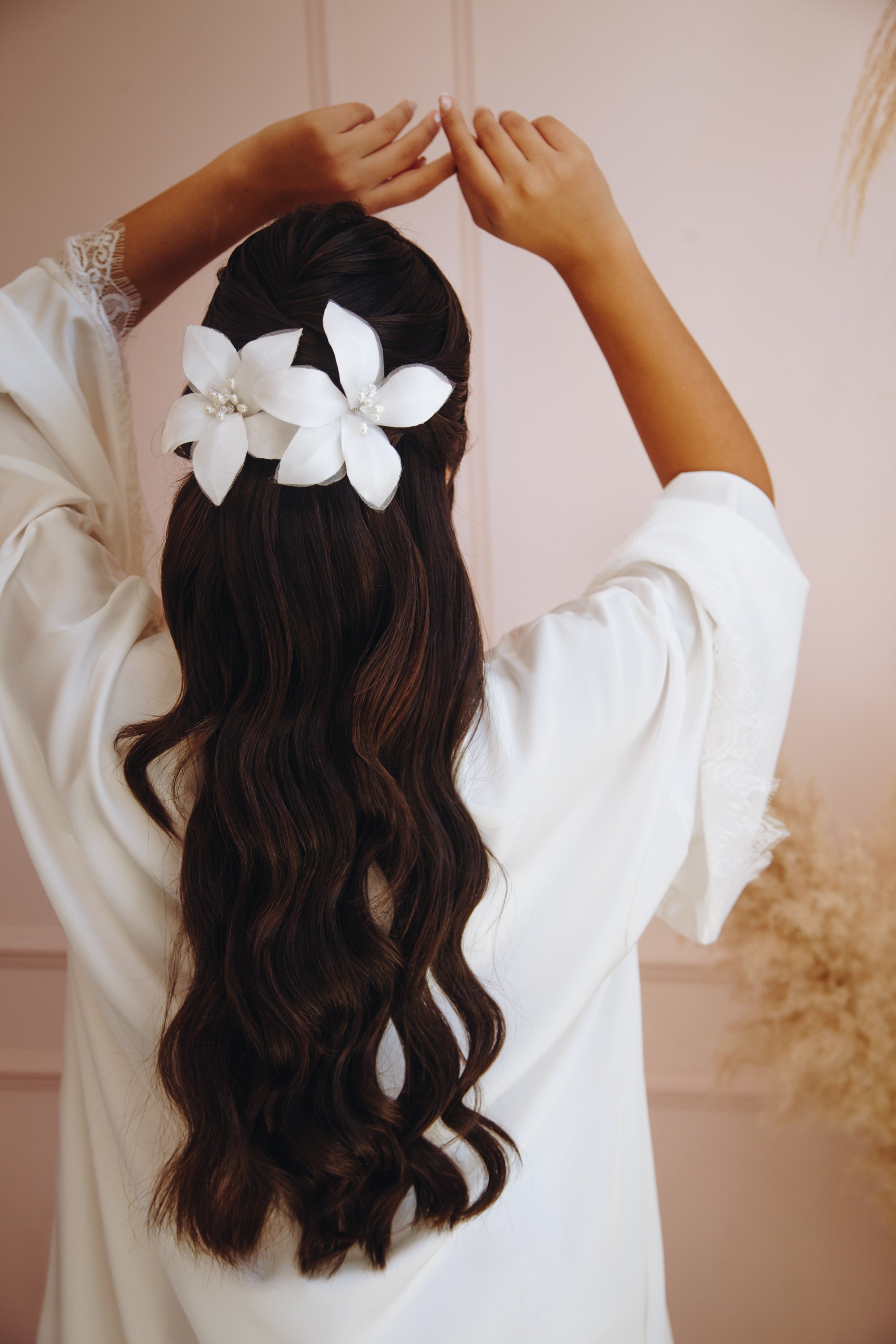 Par de Grampos Lírios grandes Fulanas de Tal