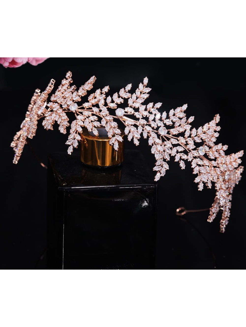 Tiara Elida Minelli Atelier