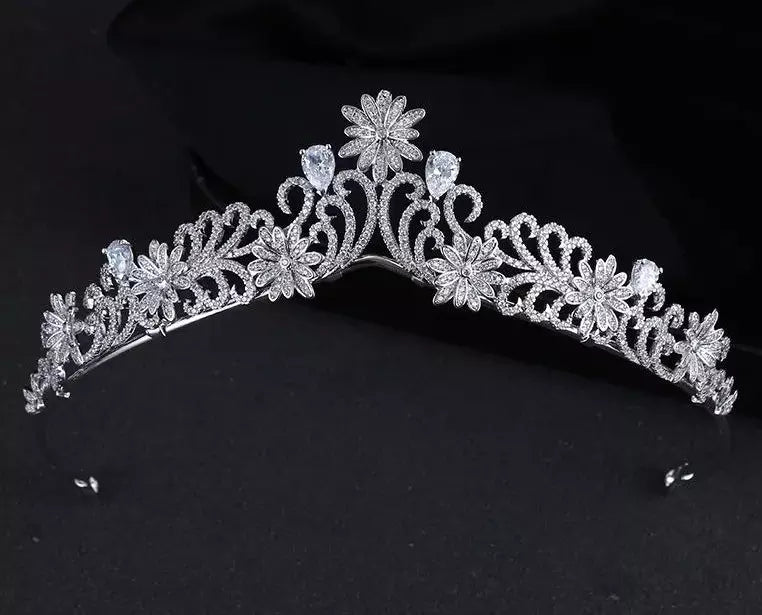 Coroa de Noiva Anastacia Minelli Atelier