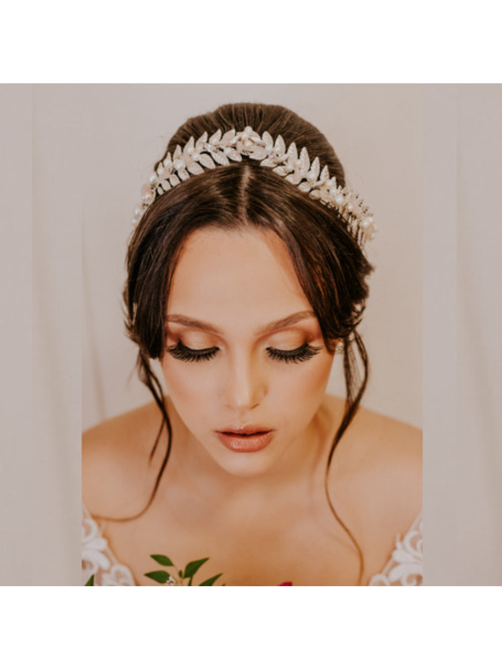 Tiara de noiva Jade Minelli Atelier