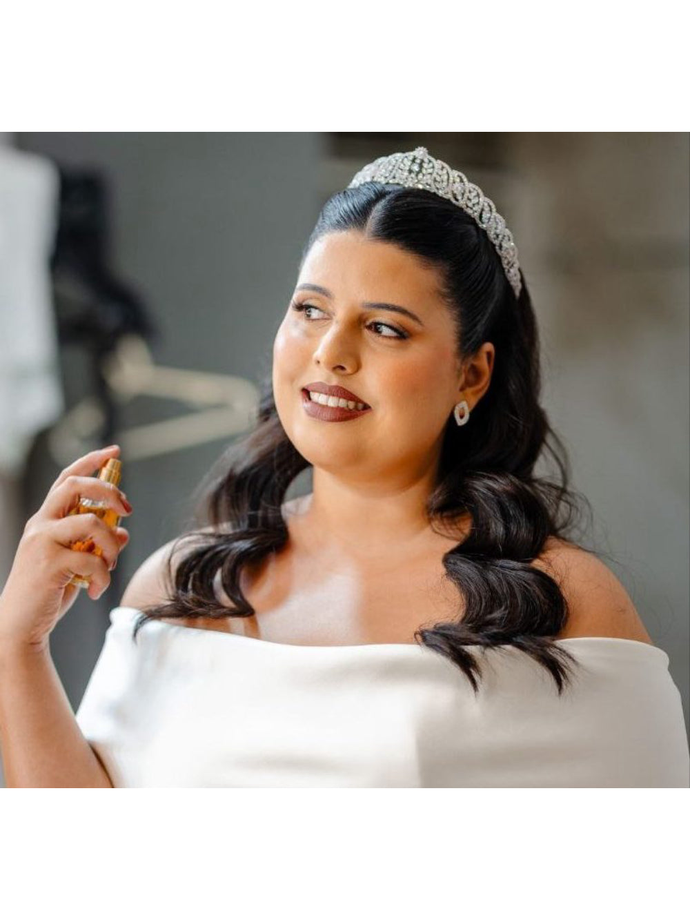 Coroa de noiva Vívian Minelli Atelier